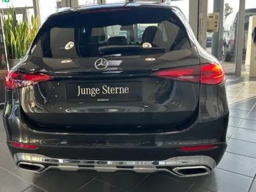 MERCEDES-BENZ GLC 200 4M Avantgarde Pano Standhz AHK Memory