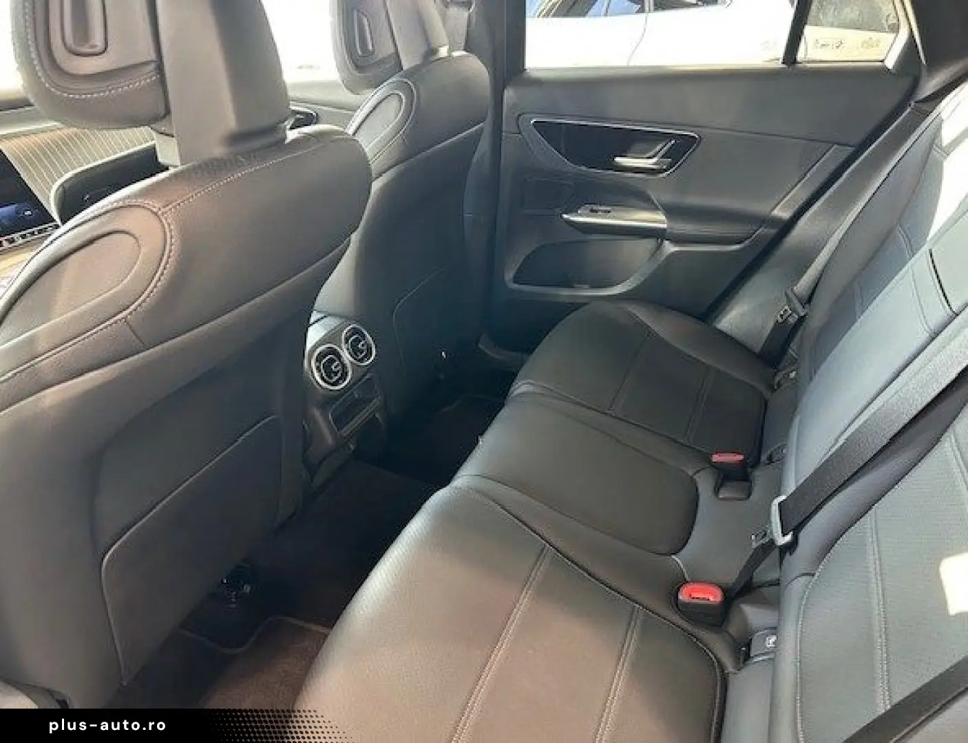 MERCEDES-BENZ GLC 200 4M Avantgarde Pano Standhz AHK Memory