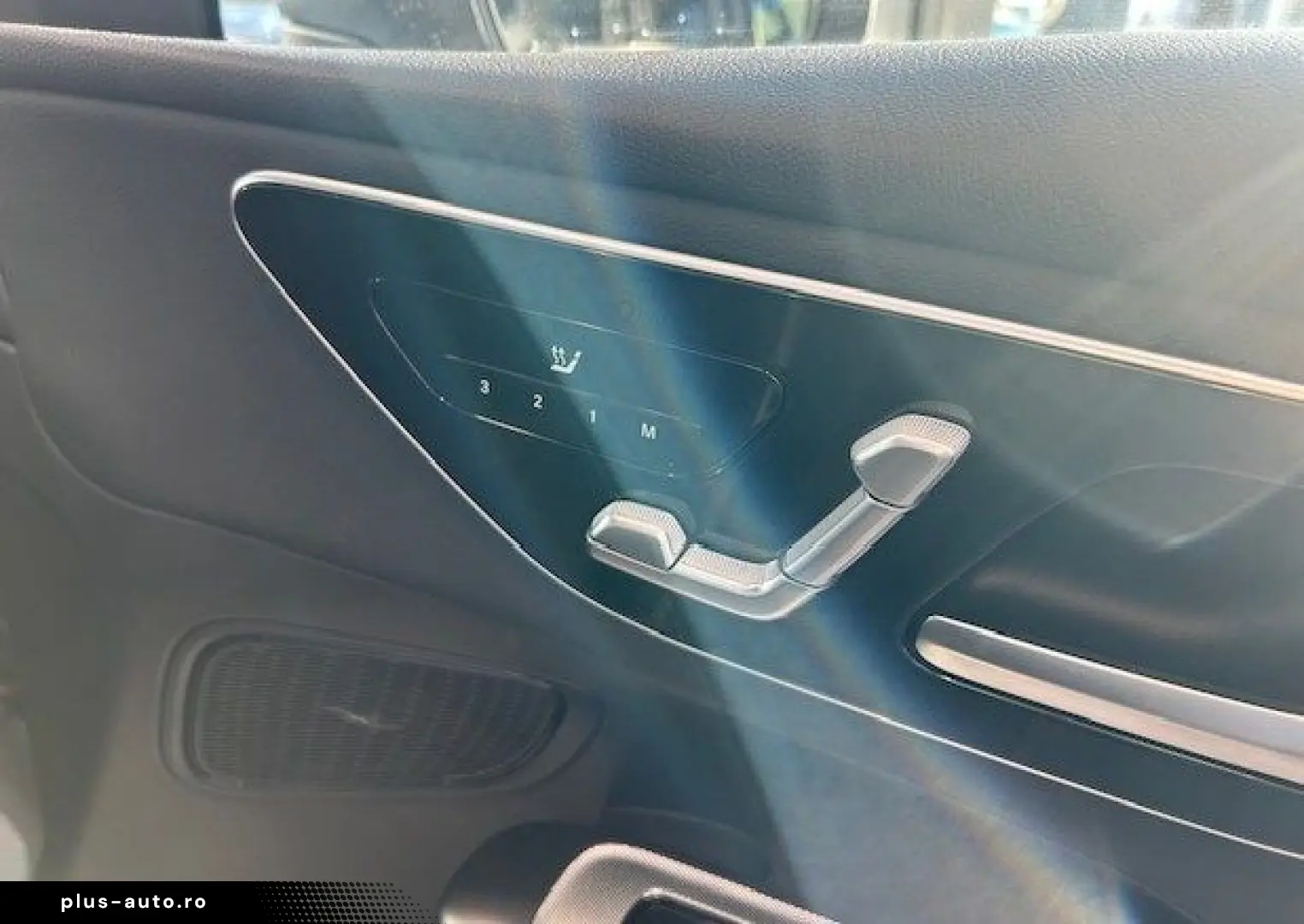 MERCEDES-BENZ GLC 200 4M Avantgarde Pano Standhz AHK Memory