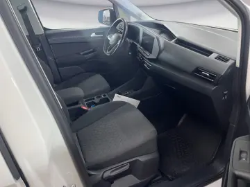 VW Caddy Maxi 2.0 TDI DSG Life PDC hinten DAB NAVI