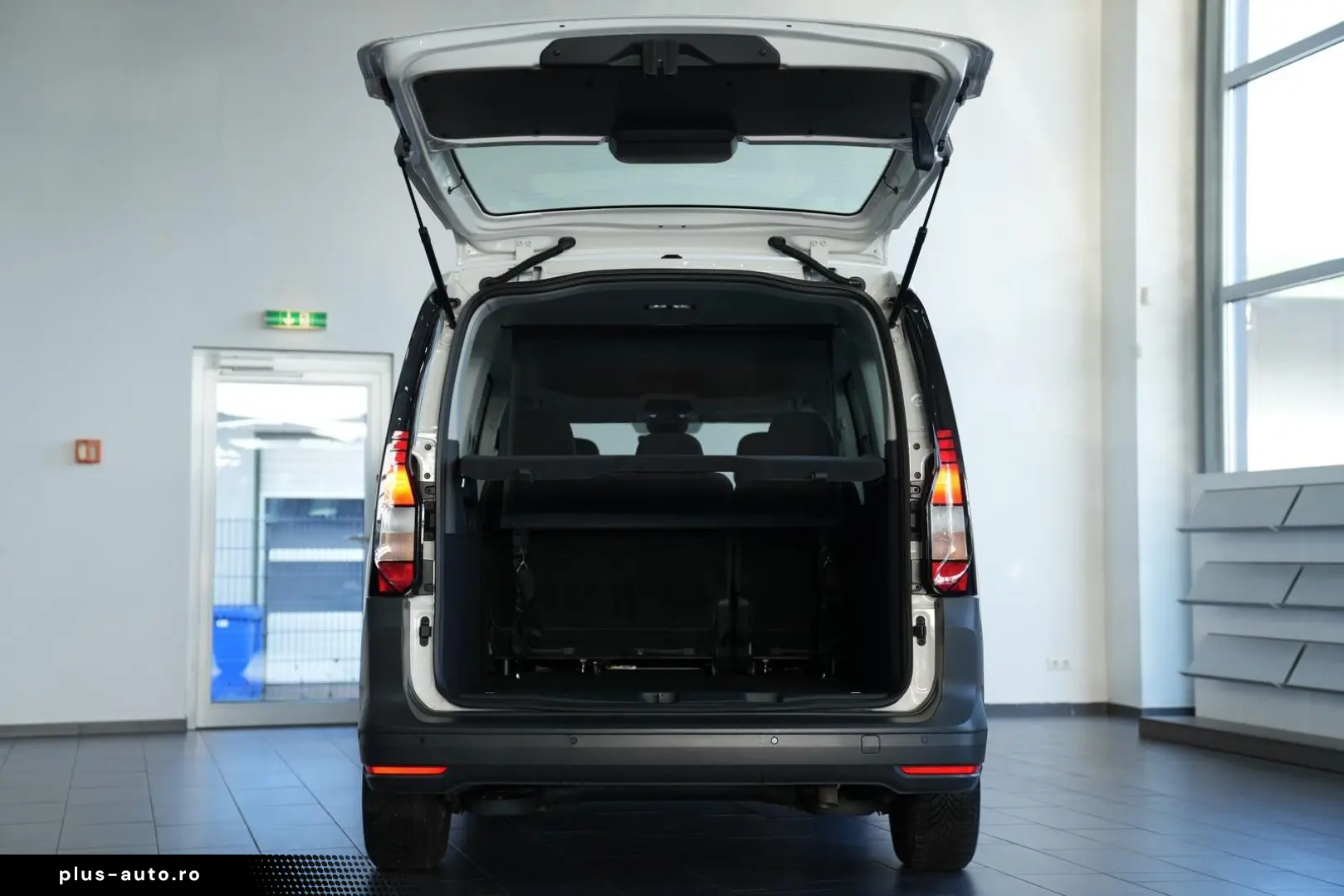 VW Caddy Maxi  AUTOMATIK TOT-WINKEL SHZ