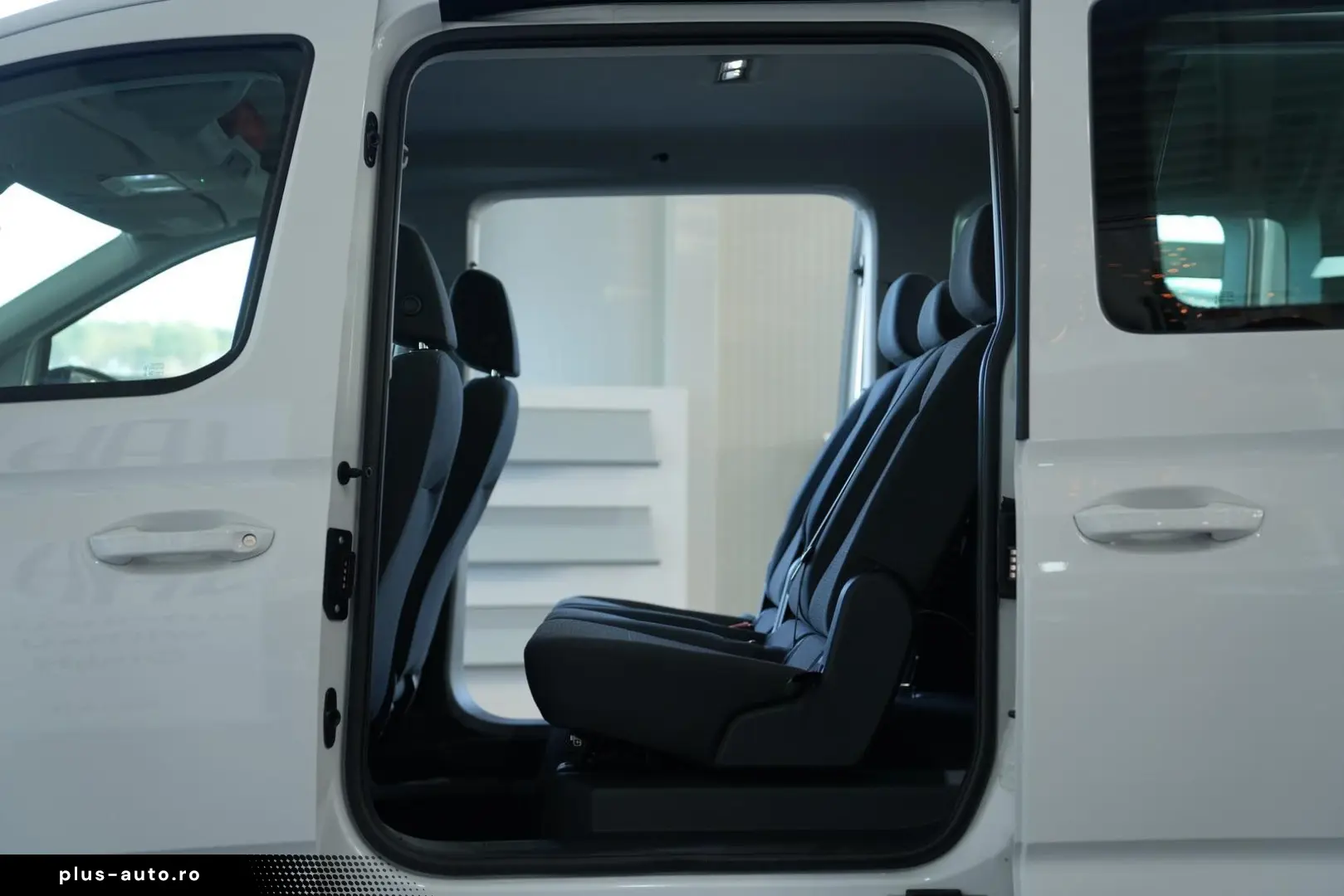 VW Caddy Maxi  AUTOMATIK TOT-WINKEL SHZ