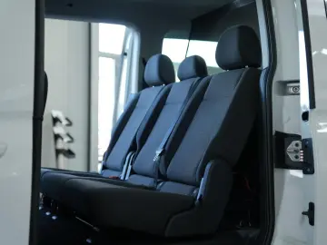 VW Caddy Maxi  AUTOMATIK TOT-WINKEL SHZ