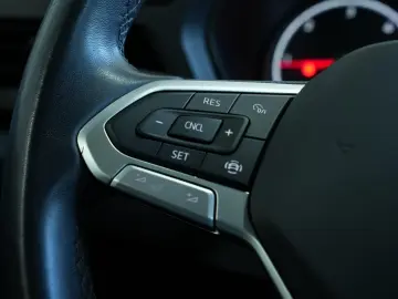 VW Caddy Maxi  AUTOMATIK TOT-WINKEL SHZ