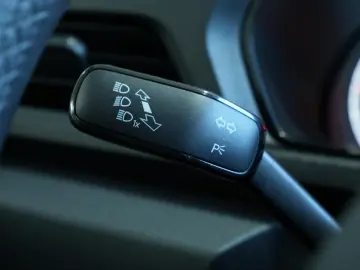 VW Caddy Maxi  AUTOMATIK TOT-WINKEL SHZ