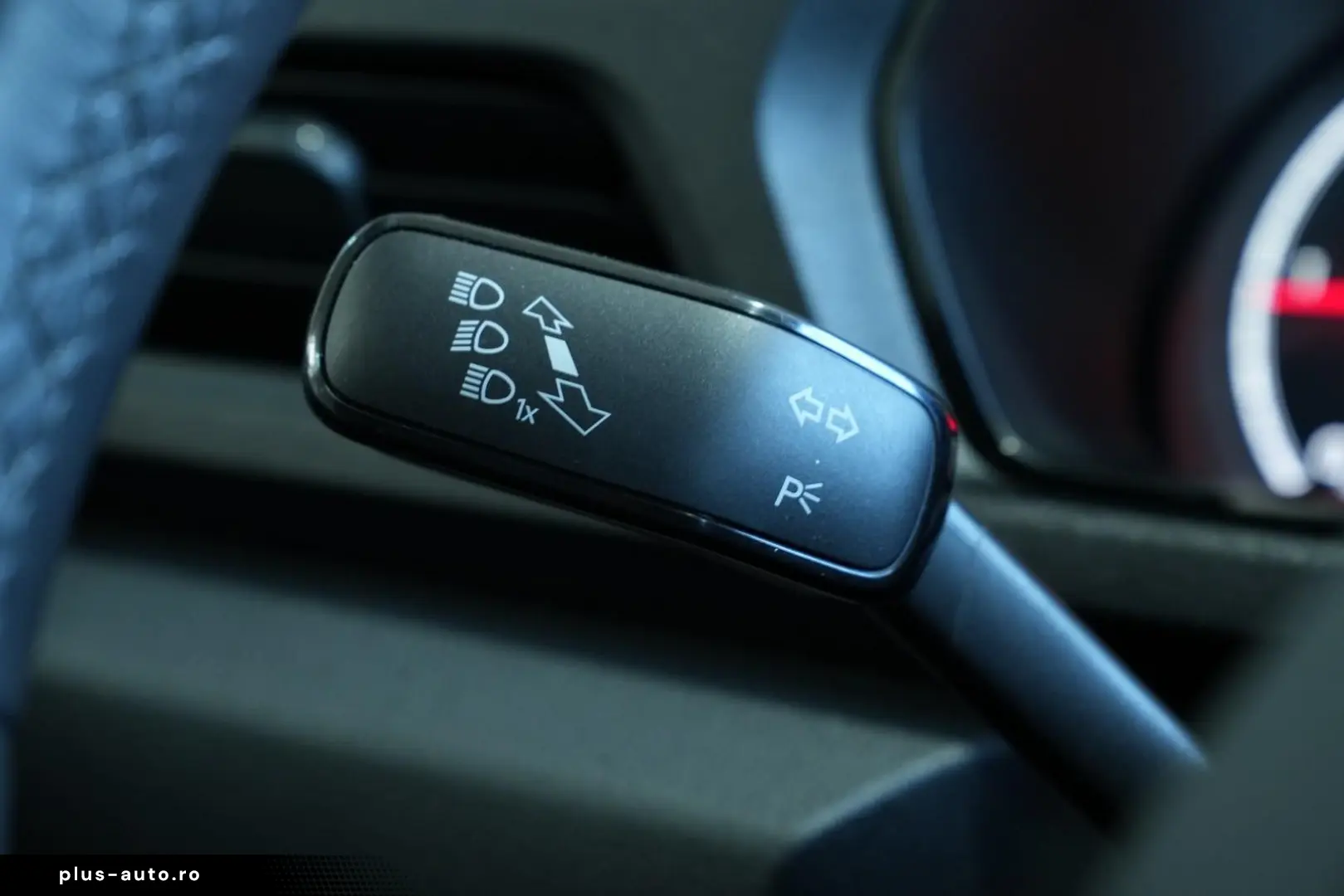 VW Caddy Maxi  AUTOMATIK TOT-WINKEL SHZ