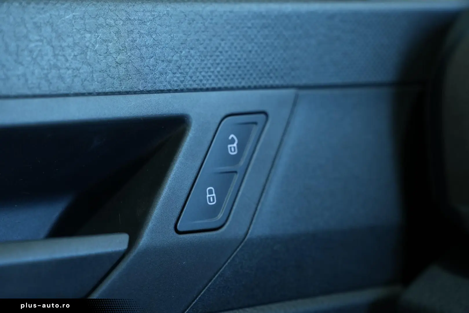 VW Caddy Maxi  AUTOMATIK TOT-WINKEL SHZ