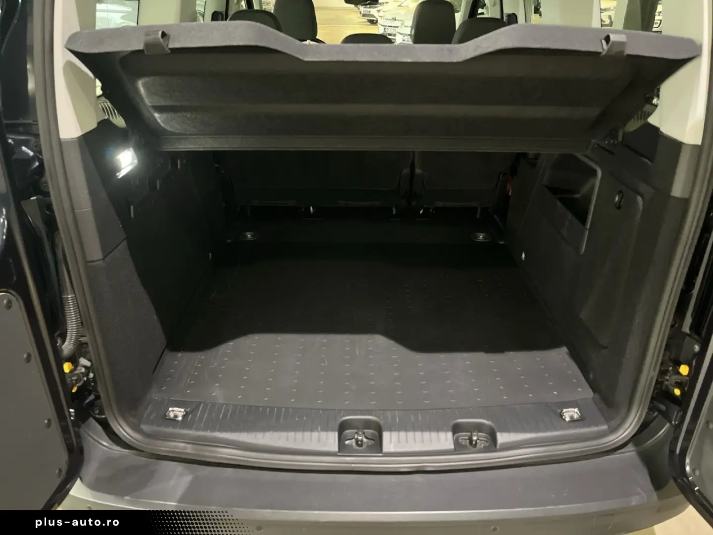 VW Caddy Maxi Life 2.0 TDI DSG