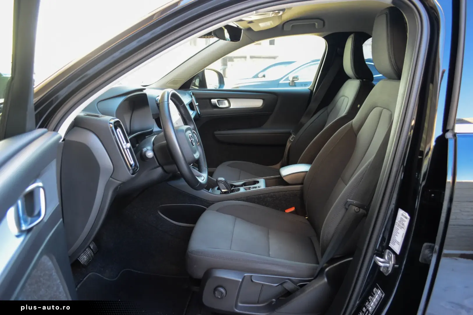 Volvo XC 40 T5 Recharge DKG Inscription Expression