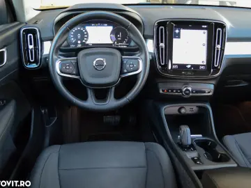 Volvo XC 40 T5 Recharge DKG Inscription Expression