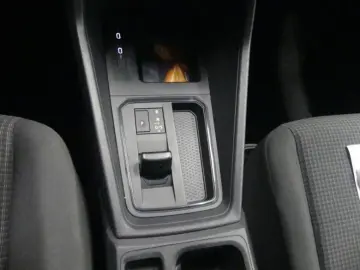 VW Caddy Maxi 2.0 TDI DSG Klima Navi PDC SHZ Telefo