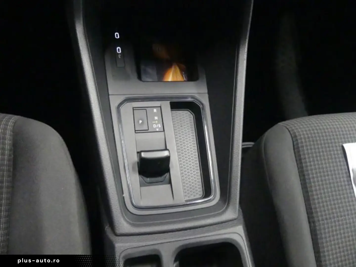 VW Caddy Maxi 2.0 TDI DSG Klima Navi PDC SHZ Telefo