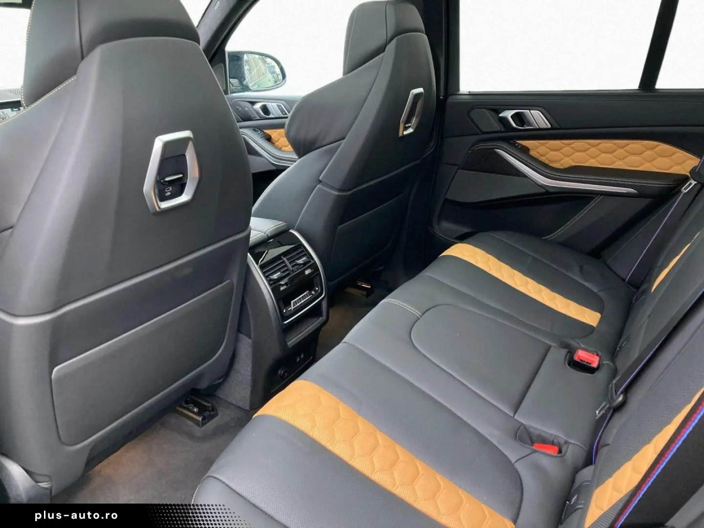 BMW X5 M Competition DAPro SKYLo 360  Massage