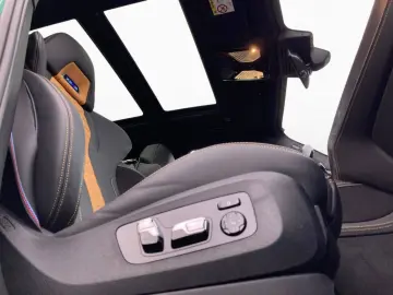 BMW X5 M Competition DAPro SKYLo 360  Massage