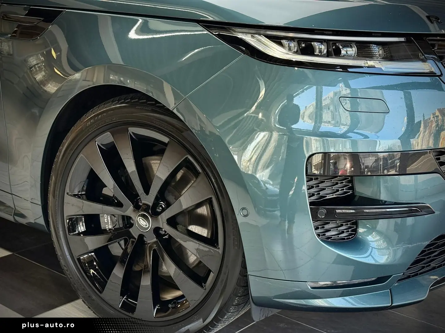 LAND ROVER Range Rover Sport P510e First Edition Pano HuD