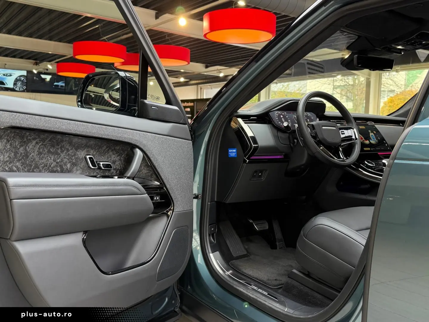 LAND ROVER Range Rover Sport P510e First Edition Pano HuD