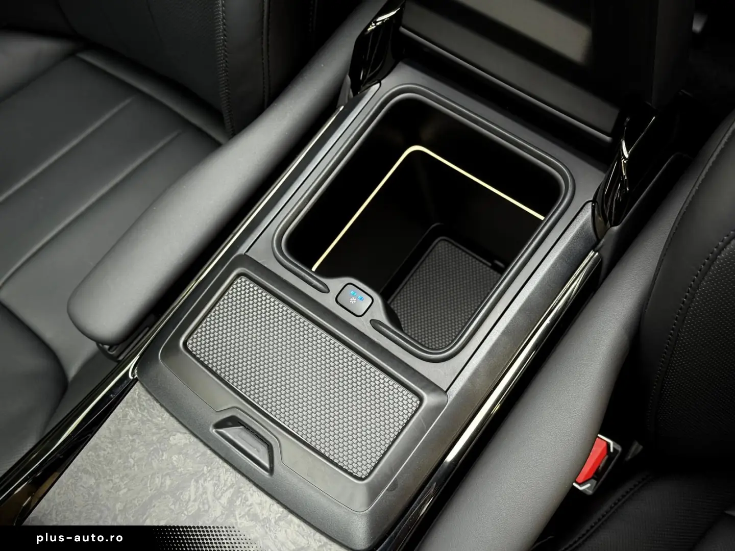 LAND ROVER Range Rover Sport P510e First Edition Pano HuD