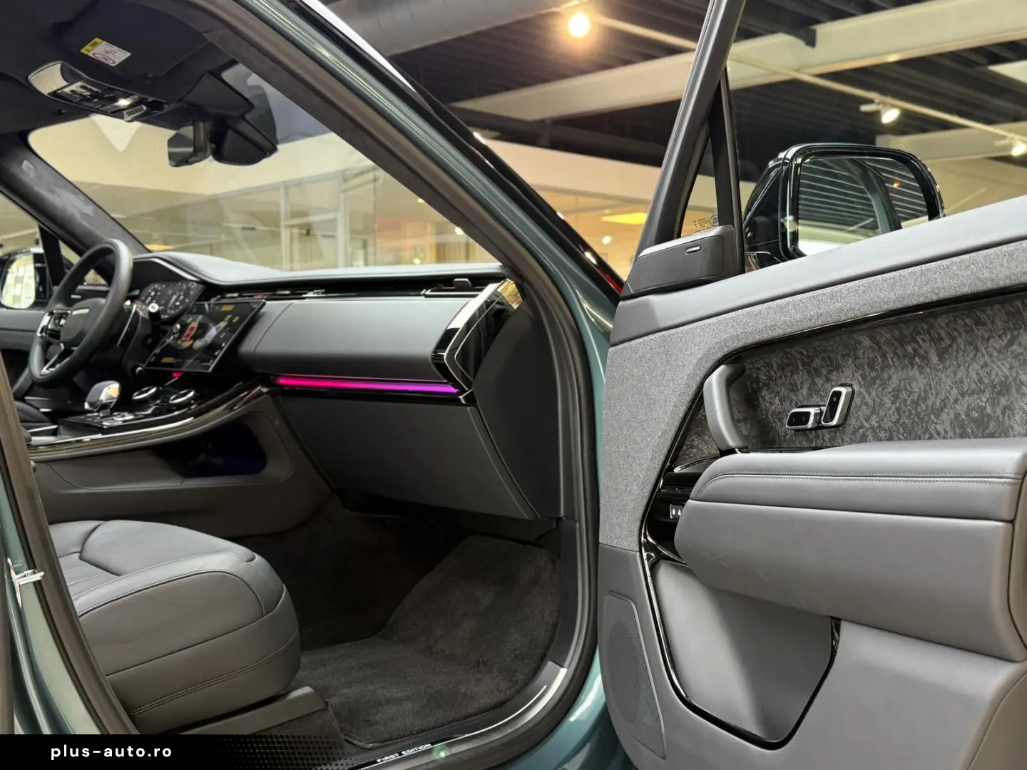 LAND ROVER Range Rover Sport P510e First Edition Pano HuD