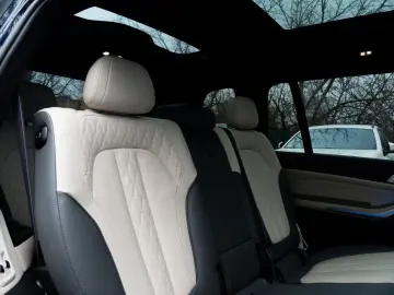BMW X7 M60i EX.DRIVE PRO.SOFTCL.LUFTF.360 .AHK