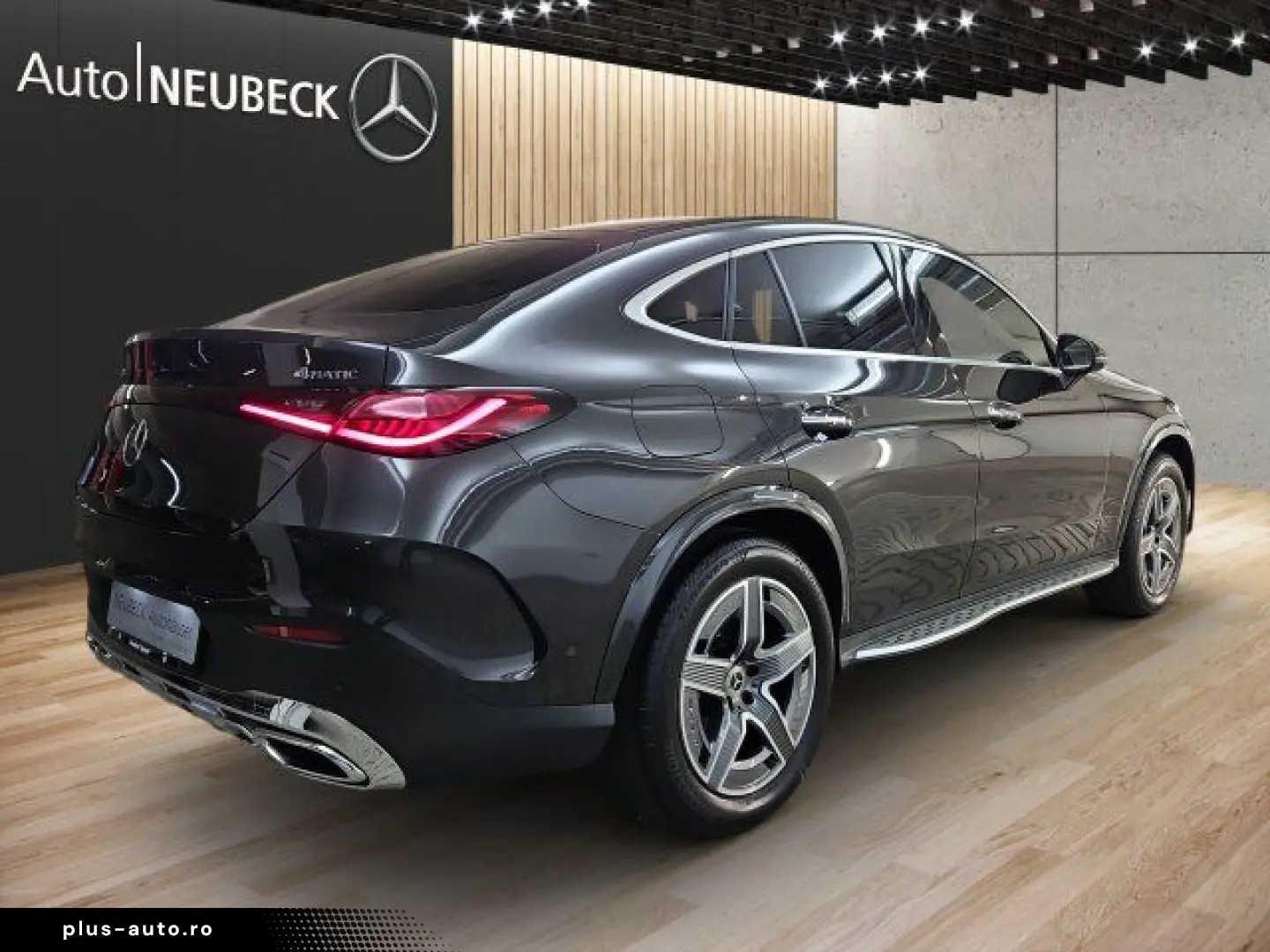 MERCEDES-BENZ GLC 300 4M Coupé AMG Line Premium Distr HUD