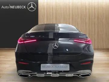 MERCEDES-BENZ GLC 300 4M Coupé AMG Line Premium Distr HUD