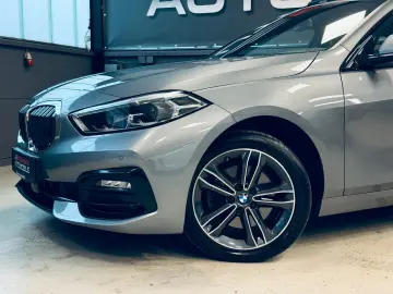 BMW 118 d Sport Line PANO LED AMBI PDC NAVI SHZ