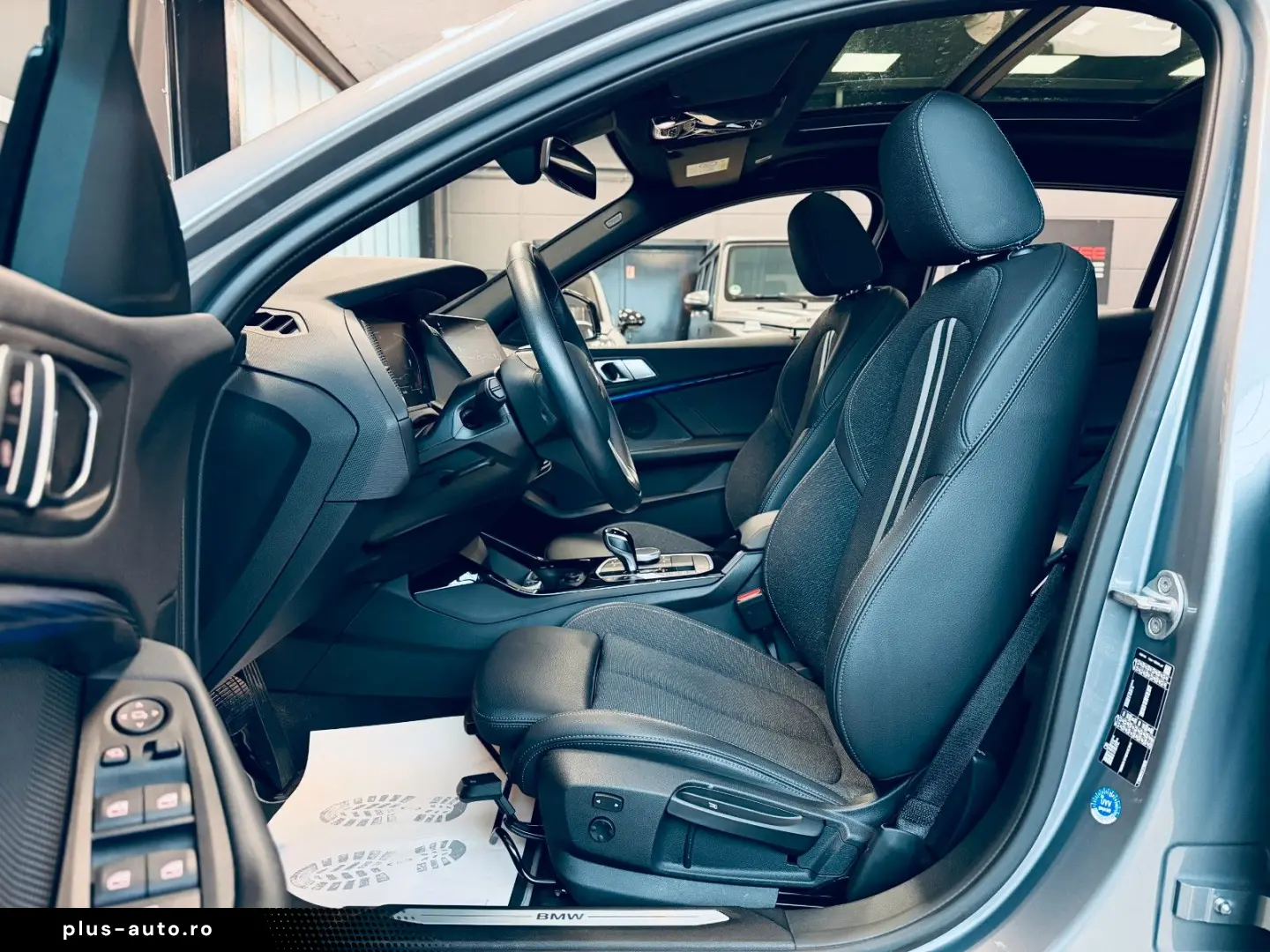 BMW 118 d Sport Line PANO LED AMBI PDC NAVI SHZ