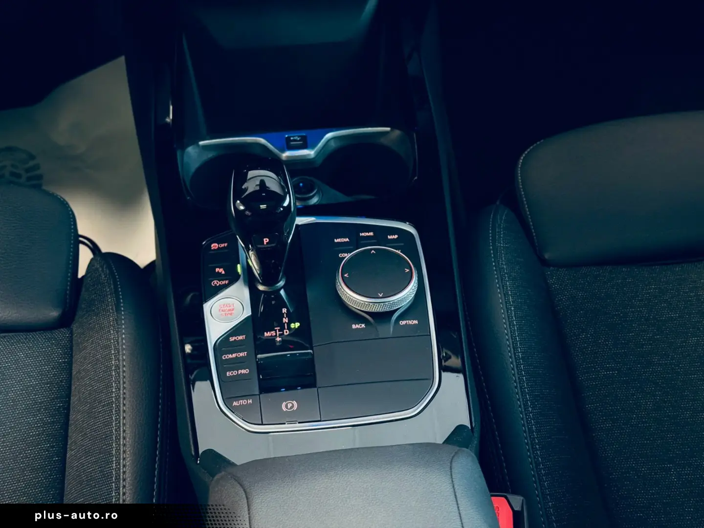 BMW 118 d Sport Line PANO LED AMBI PDC NAVI SHZ