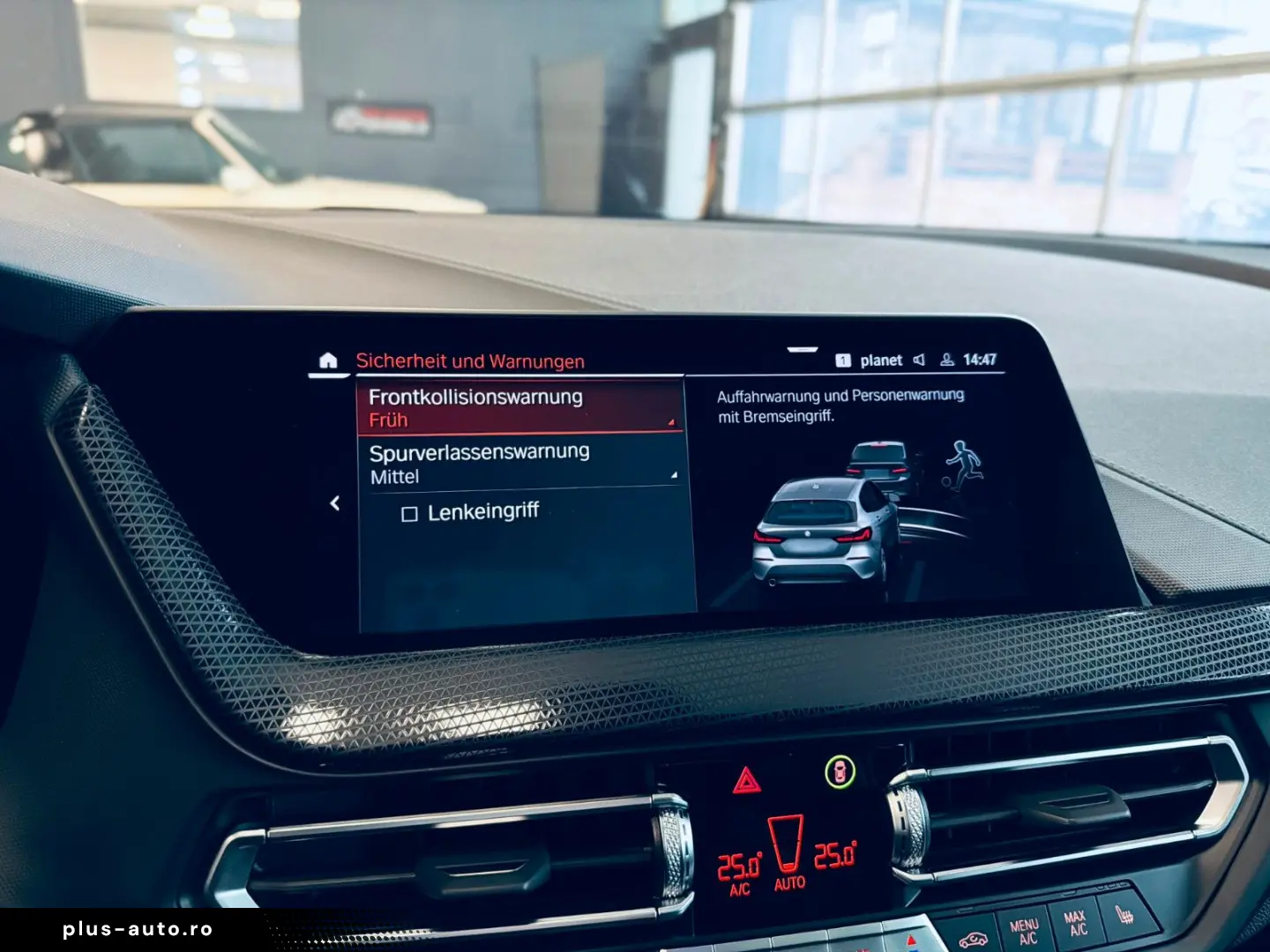 BMW 118 d Sport Line PANO LED AMBI PDC NAVI SHZ