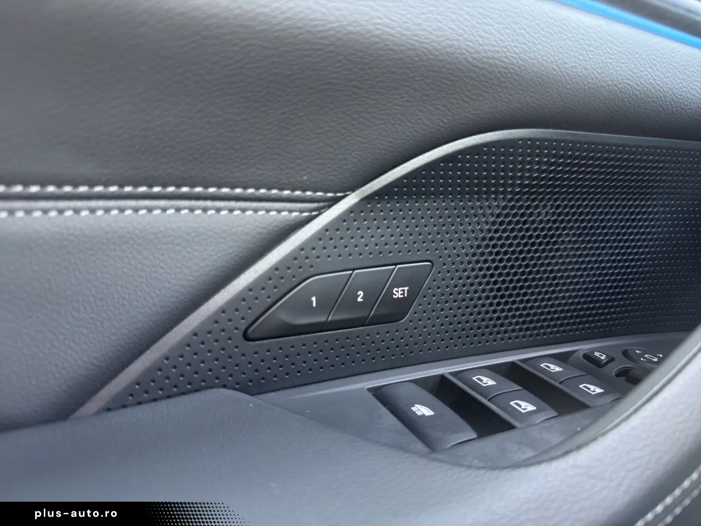 BMW 420i Cabrio M Sport LivePro CarPlay Driving ACC