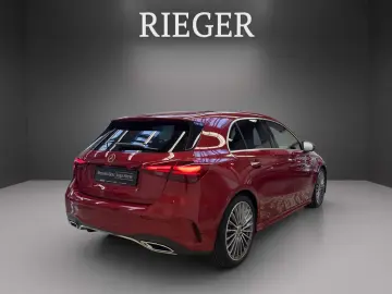 MERCEDES-BENZ A 220 d AMG Pano AHK Totwinkel Keyless SHZ LED