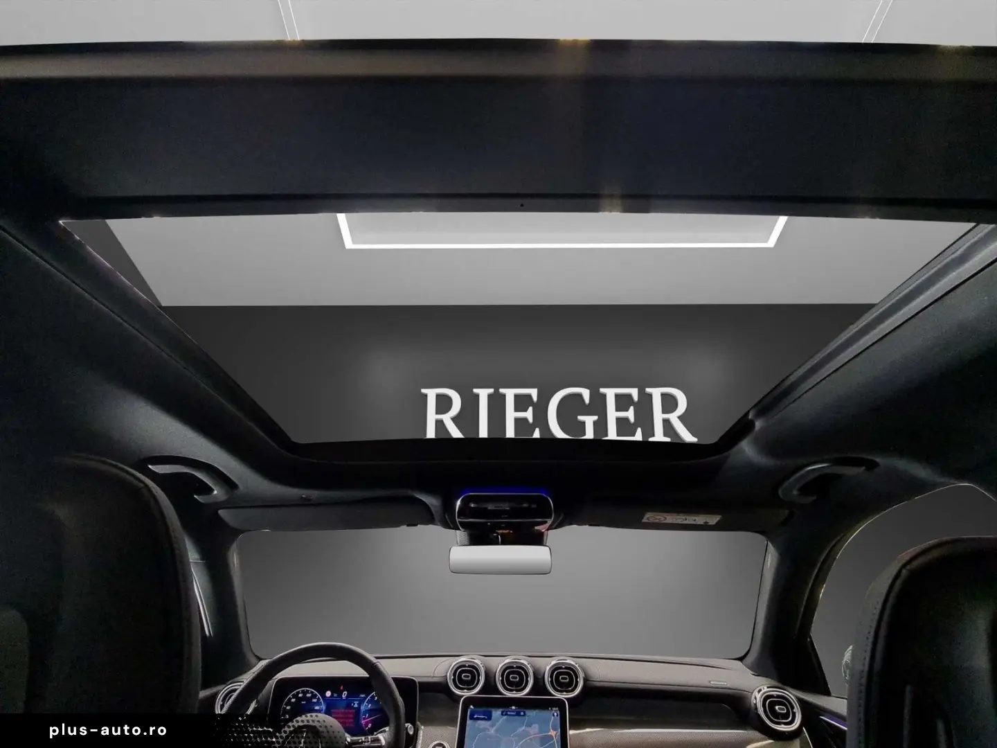 MERCEDES-BENZ GLC 200 4M AMG Pano AHK MEM Tot SHZ 20