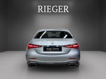 MERCEDES-BENZ C 300 AMG AHK Totwinkel Pano-SHD MEM 360