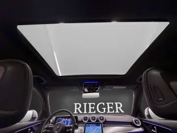 MERCEDES-BENZ C 300 AMG AHK Totwinkel Pano-SHD MEM 360