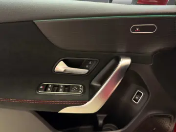 MERCEDES-BENZ A 250 4M Limousine AMG Totwinkel Multibeam SHZ