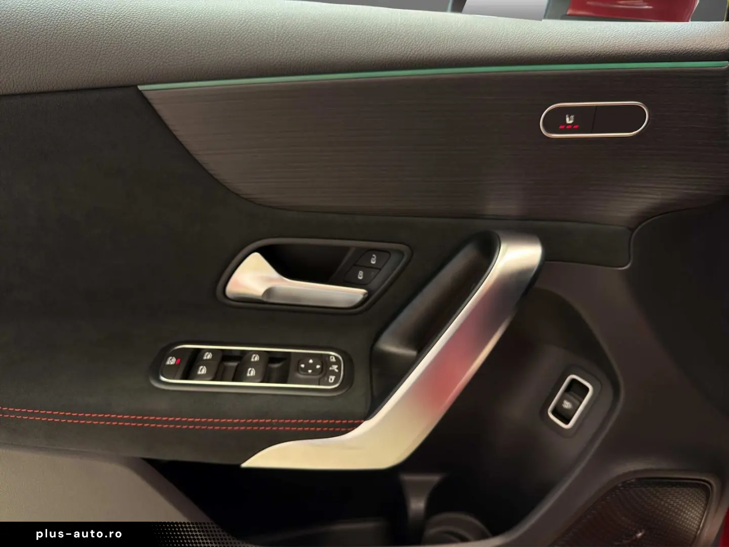 MERCEDES-BENZ A 250 4M Limousine AMG Totwinkel Multibeam SHZ