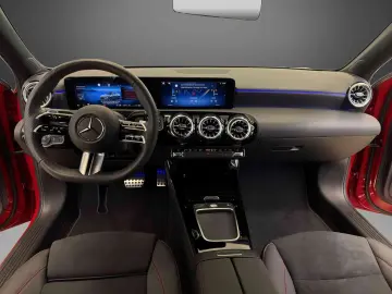 MERCEDES-BENZ A 250 4M Limousine AMG Totwinkel Multibeam SHZ