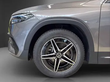 MERCEDES-BENZ EQB 350 4M AMG Totwinkel Spurhalte Kam MBUX