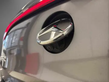 MERCEDES-BENZ EQB 350 4M AMG Totwinkel Spurhalte Kam MBUX