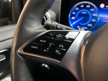 MERCEDES-BENZ EQV 300 lang Multibeam Airmatic