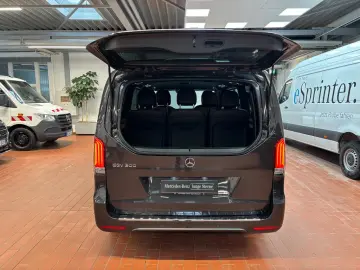 MERCEDES-BENZ EQV 300 lang Multibeam Airmatic