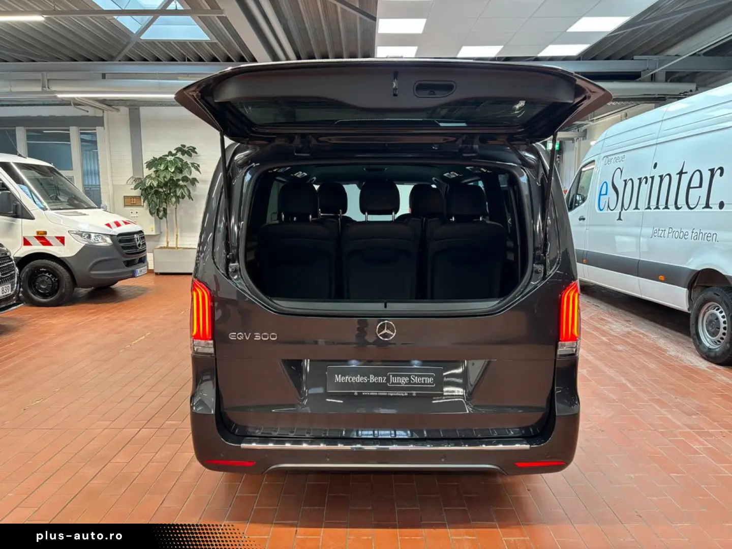 MERCEDES-BENZ EQV 300 lang Multibeam Airmatic