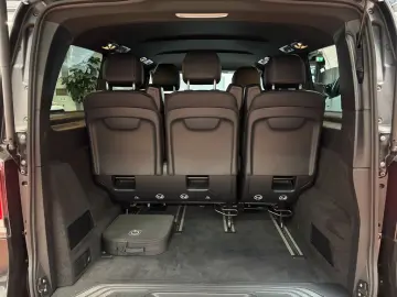 MERCEDES-BENZ EQV 300 lang Multibeam Airmatic