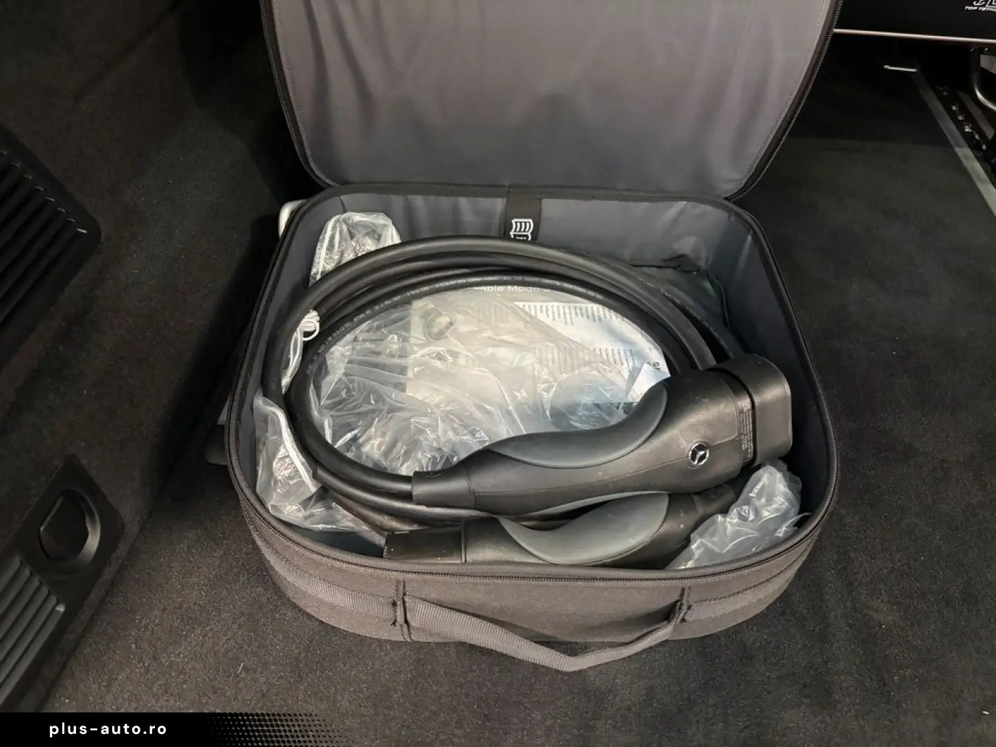 MERCEDES-BENZ EQV 300 lang Multibeam Airmatic