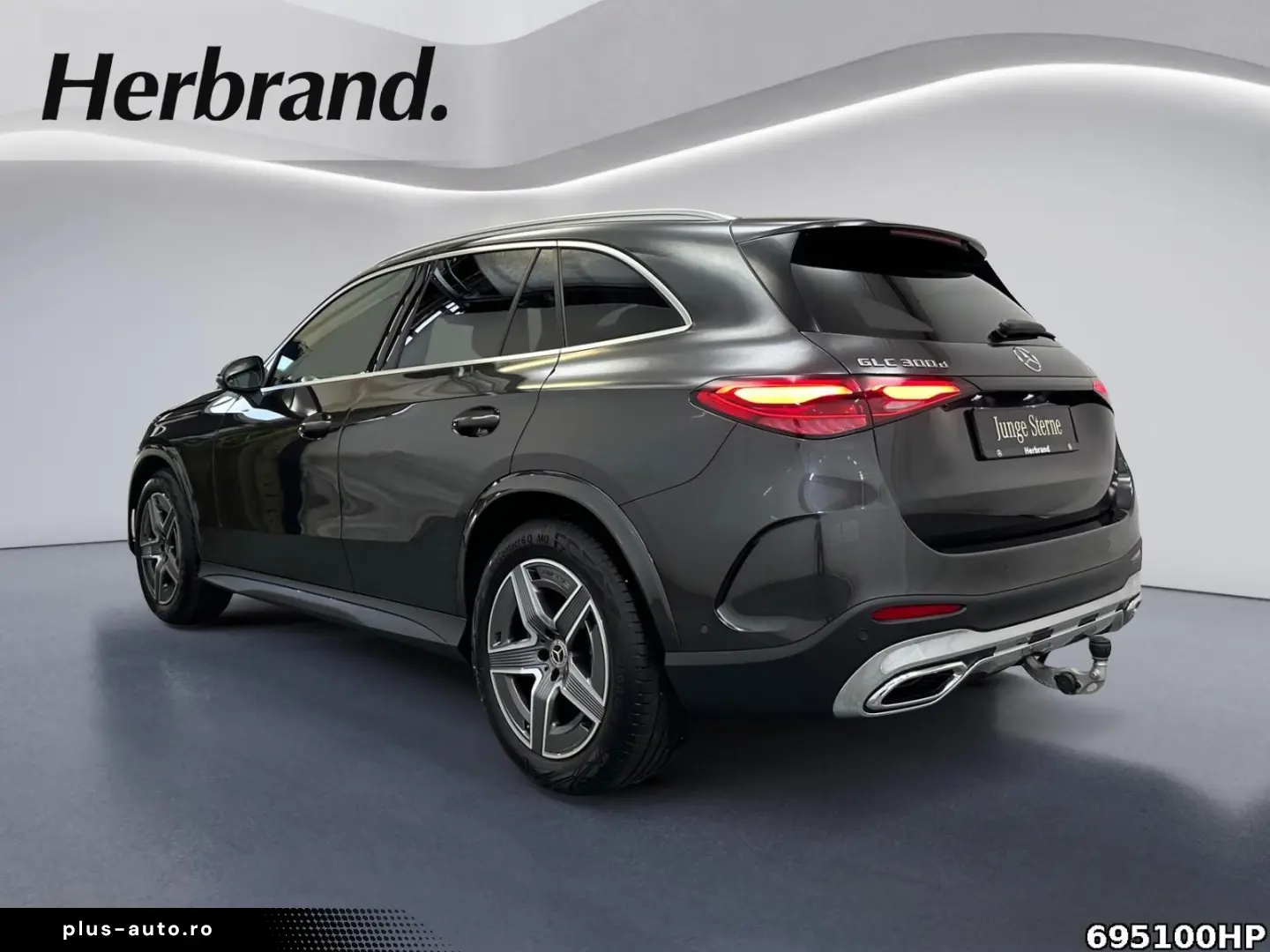 MERCEDES-BENZ GLC 300 d 4M AMG AHK DISTRONIC Memory KEYLESS