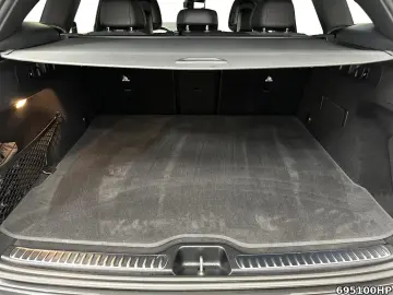 MERCEDES-BENZ GLC 300 d 4M AMG AHK DISTRONIC Memory KEYLESS