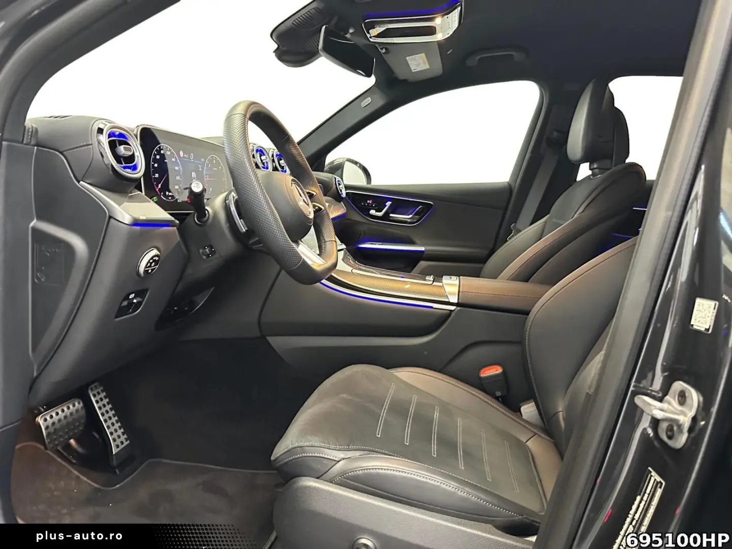 MERCEDES-BENZ GLC 300 d 4M AMG AHK DISTRONIC Memory KEYLESS