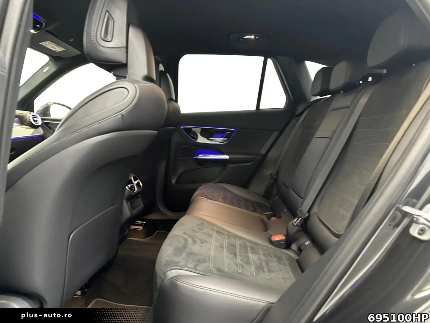 MERCEDES-BENZ GLC 300 d 4M AMG AHK DISTRONIC Memory KEYLESS