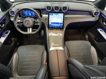 MERCEDES-BENZ GLC 300 d 4M AMG AHK DISTRONIC Memory KEYLESS