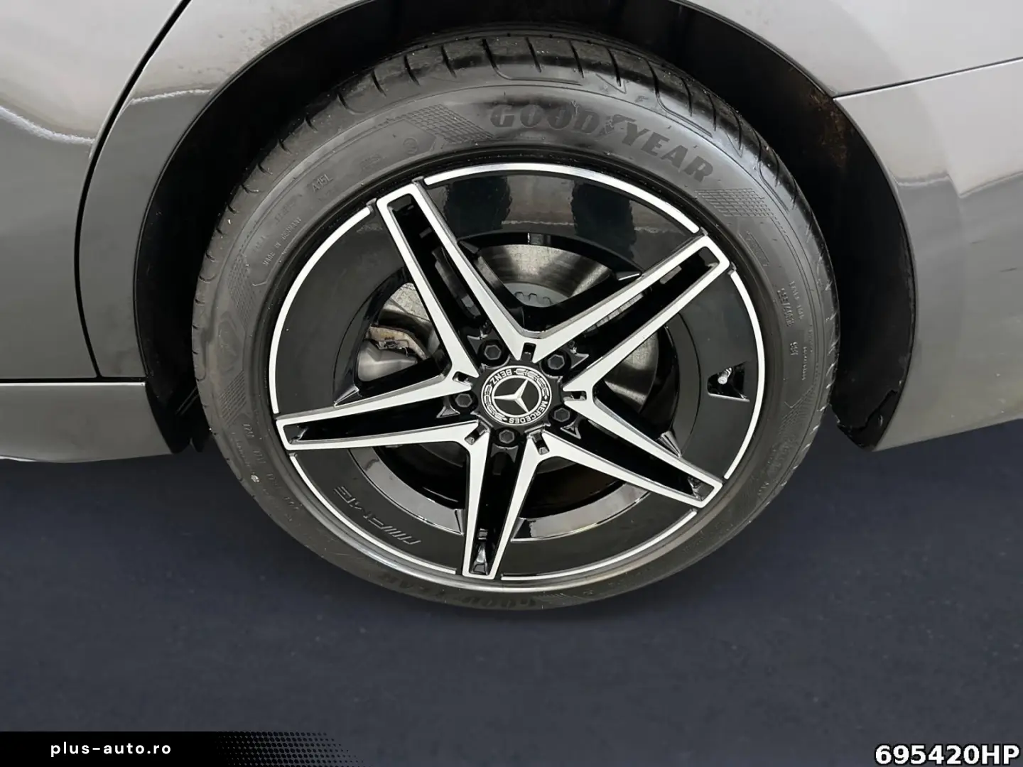 MERCEDES-BENZ C 300 e T AMG Night AHK DIGITAL LIGHT DISTR